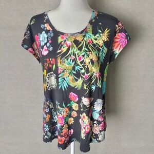 Johnny Was Black Floral Swing Tee Size S